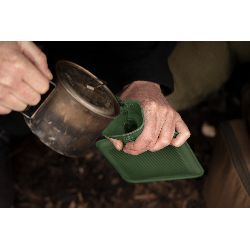 Korda Thermakore Hot Water Bottle – termofor karpiowy 1 l w pokrowcu Thermakore